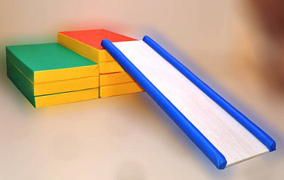 Горка детская с мягкими бортами